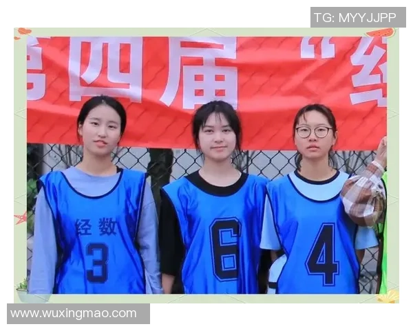 大学生女篮球队的拼搏与梦想展现青春活力与团队精神